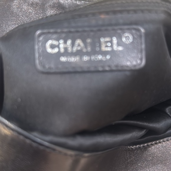 Chanel clutch - Picture 9 of 12